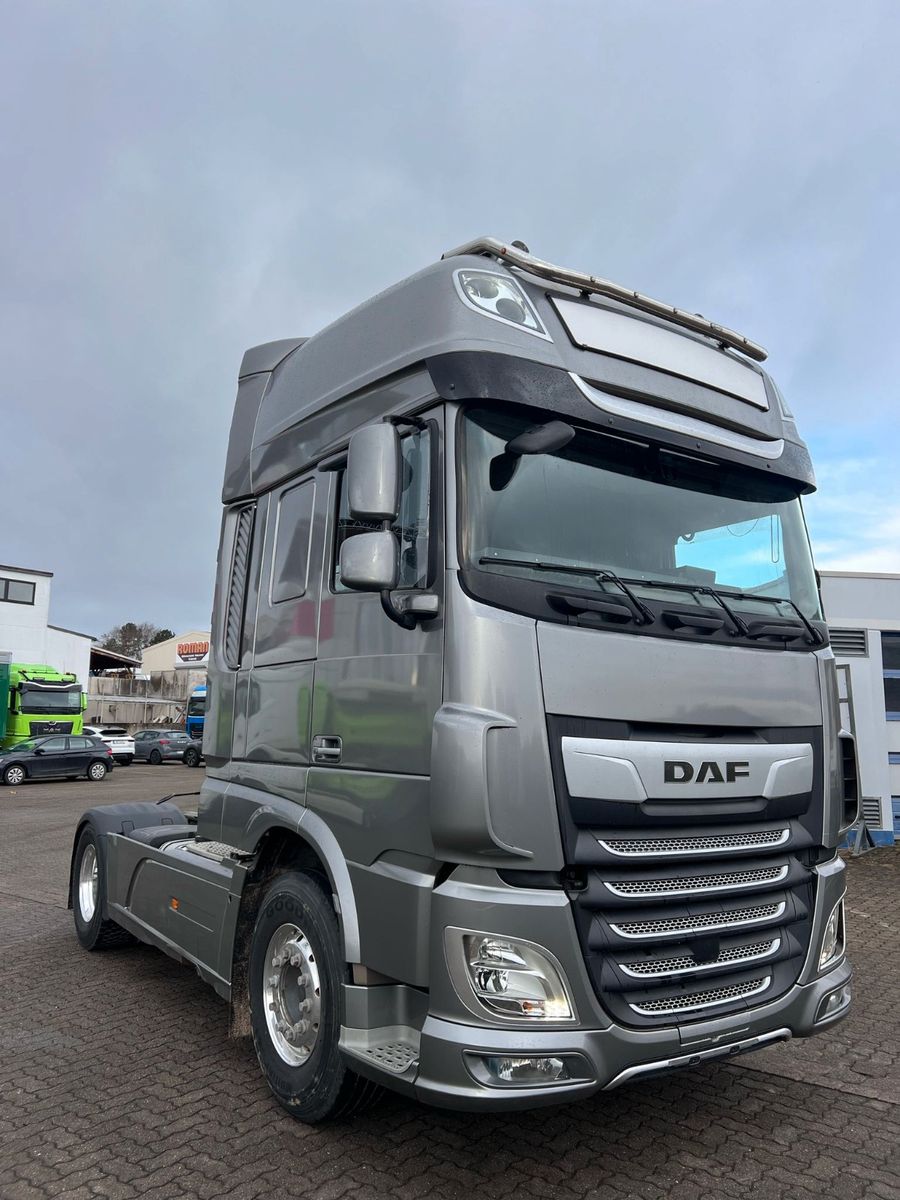 Fahrzeugabbildung DAF XF 480 FT, Intarder, Hydr.