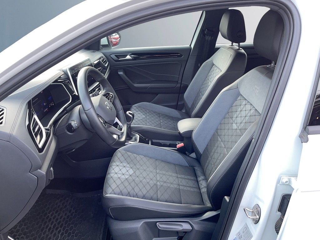Volkswagen T-Roc - Bild 11