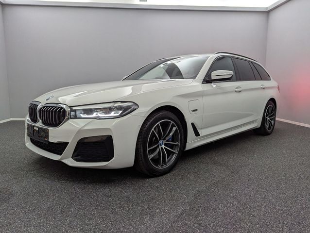 BMW 530e Touring xDrive M Sport*PANO*AHK*H&K*KAMERA