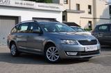 Skoda Octavia Combi 4x4 *NAVI *ZAHNRIEMEN NEU