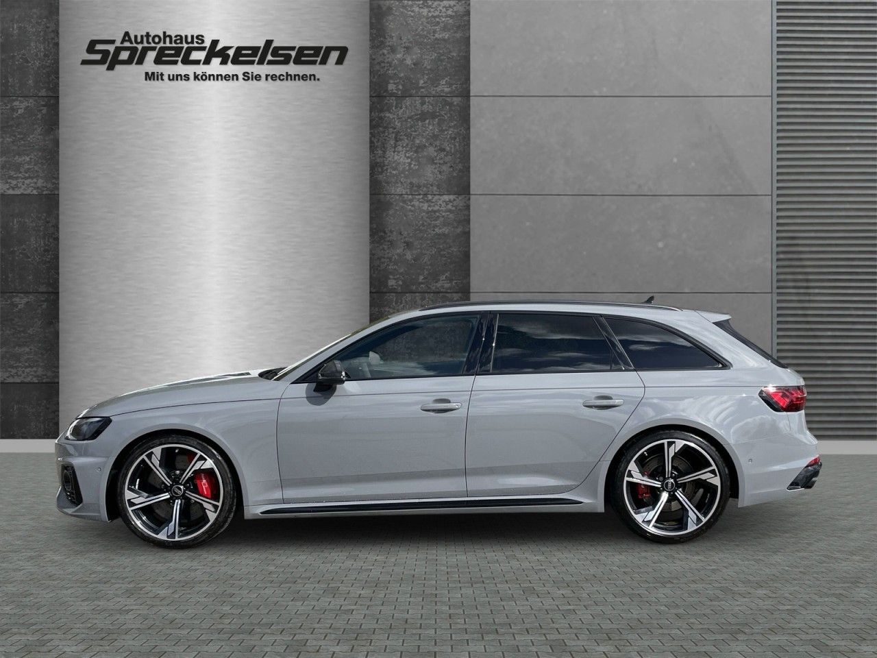 Audi RS4 - Bild 2