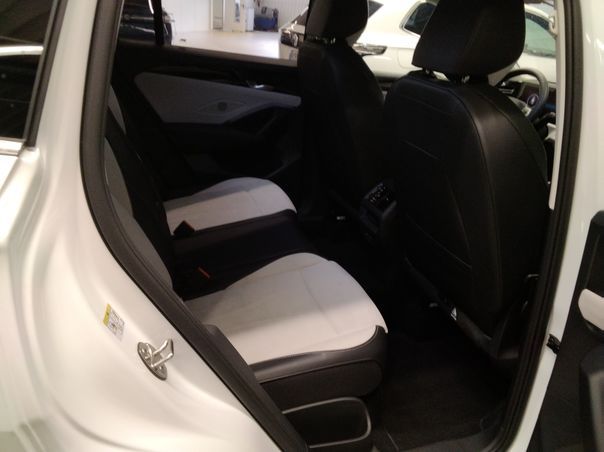 Volkswagen Tiguan Elegance 2.0 TDI Anschluss foto 5