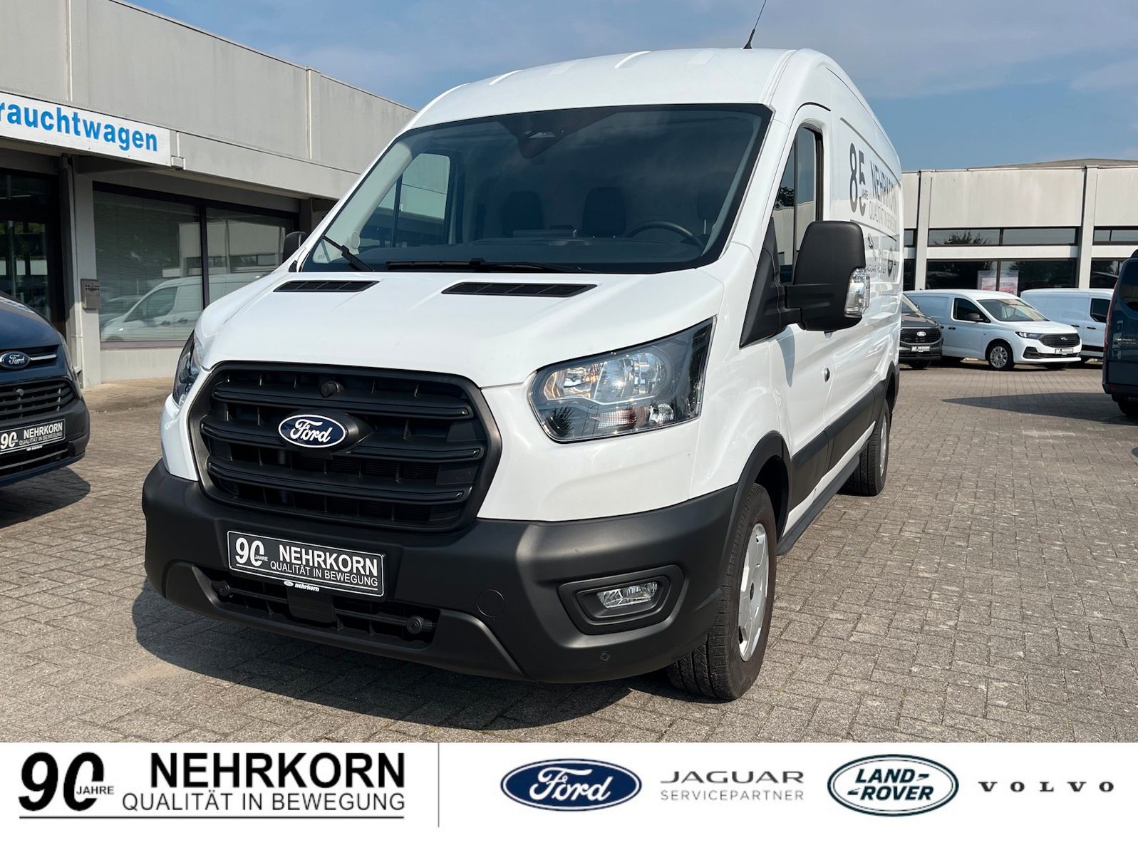 Fahrzeugabbildung Ford Transit 350 L3 Kasten LKW hoch lang KLIMA AHK
