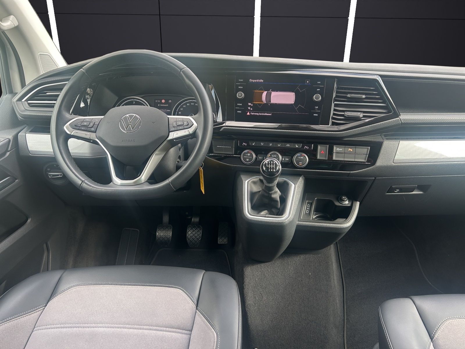 Fahrzeugabbildung Volkswagen T6 Multivan T6.1 TDI Gen Six NAVI AHK LED STANDH