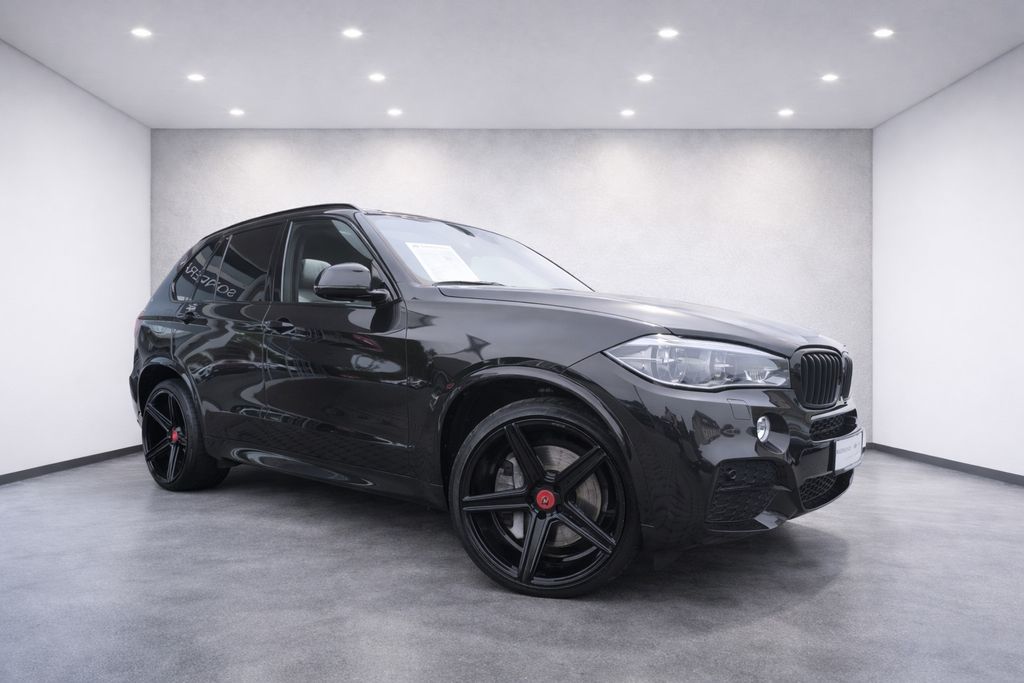 Image of BMW X5 M50