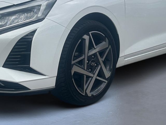 Fahrzeugabbildung Hyundai i20 FL (MY25) 1.0 T-GDI (100 PS) 7-DCT Prime Nav