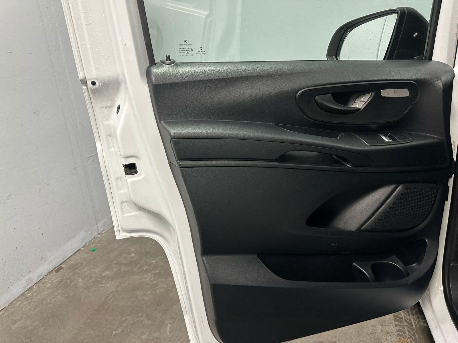 Fahrzeugabbildung Mercedes-Benz Vito 114 Kompakt Automat.*KAMERA*Würth Ausbau*