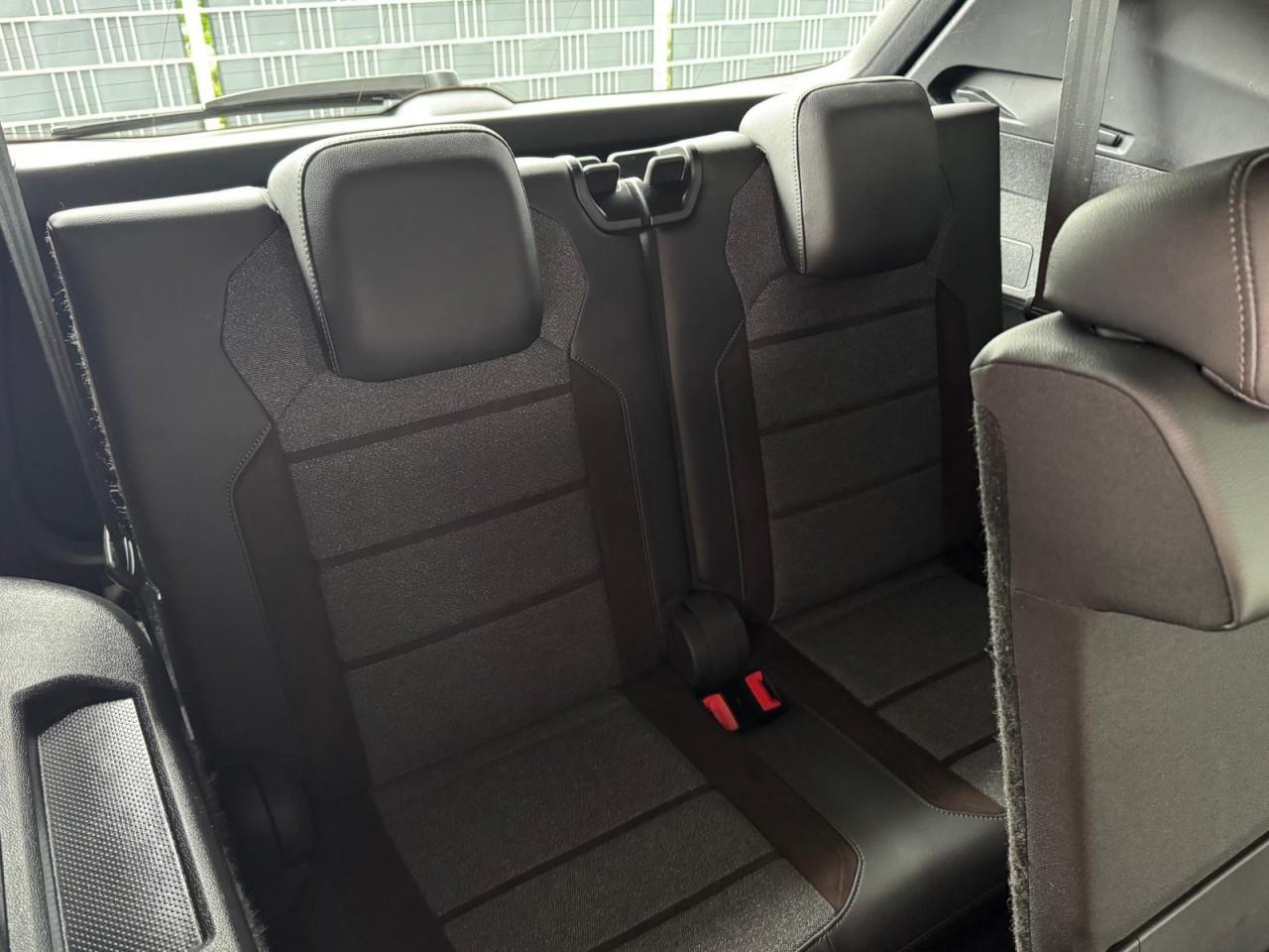 Seat Tarraco 2.0 TDI DSG,7-SITZER,AHK,PANO,360,DCC