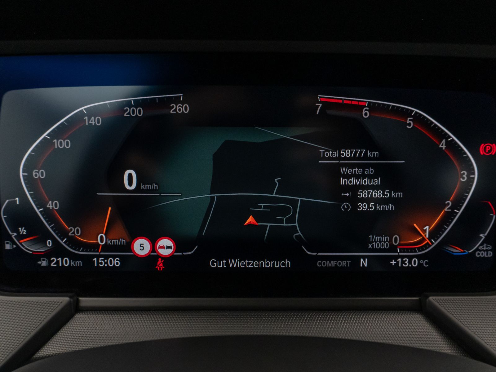 Fahrzeugabbildung BMW 118i SportLine Kamera DAB Lenkrhzg Komfort Alarm