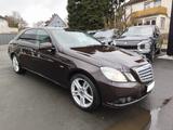 Mercedes-Benz E Limousine E 220 CDI BlueEfficiency - Mercedes-Benz E 220 aus 2010: Cdi