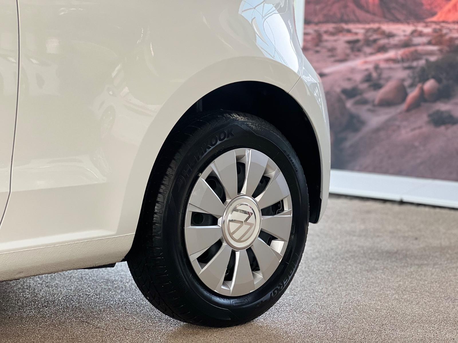Volkswagen Up *1.0*Basis*White*maps+more*SHZ*Bluetooth*, миниатюра 4