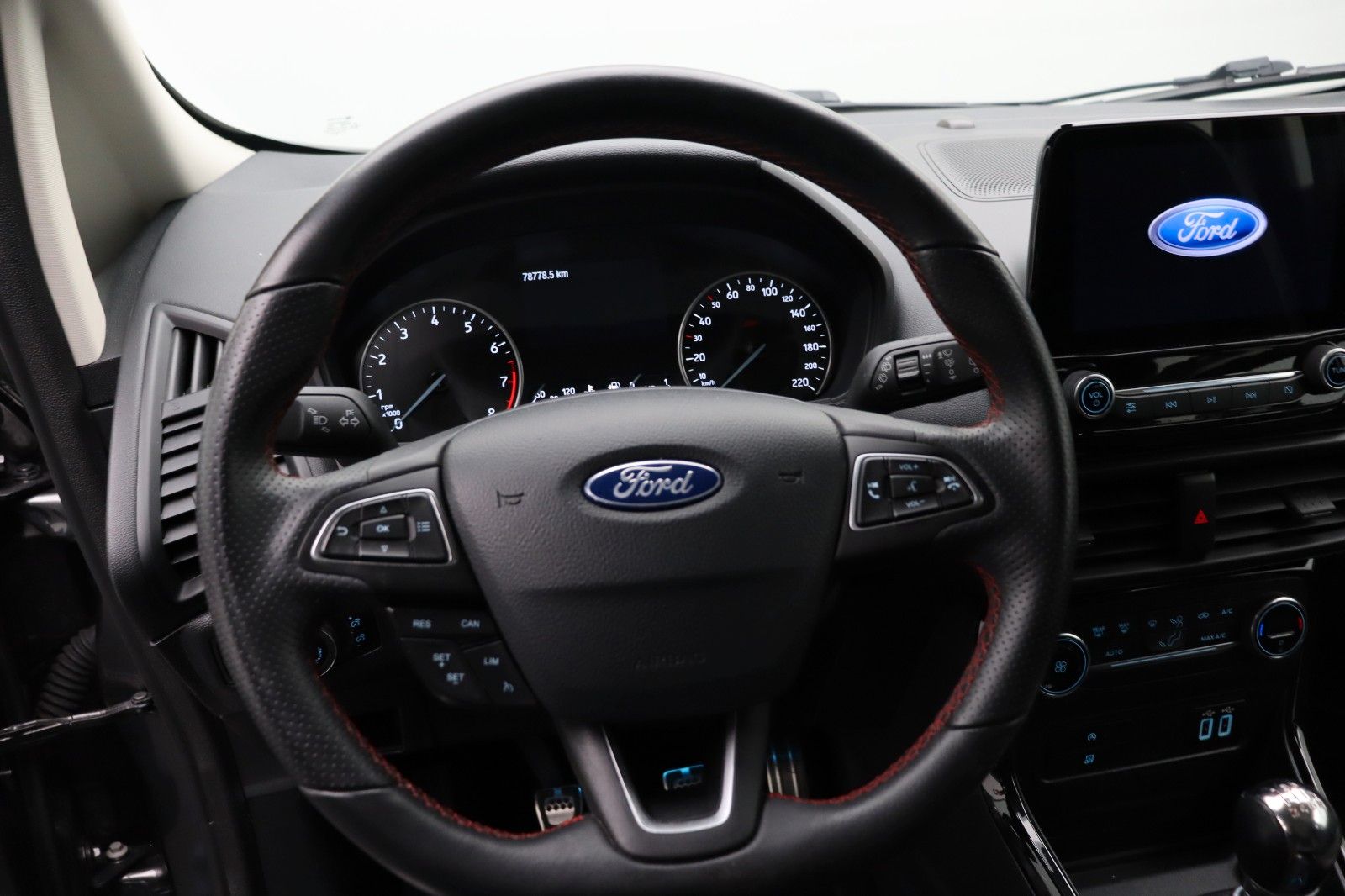 Fahrzeugabbildung Ford EcoSport 1.0 ST-Line