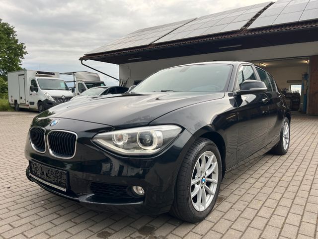 BMW 120d xDrive*Navi*SZH*BiXenon*AHK*Temp