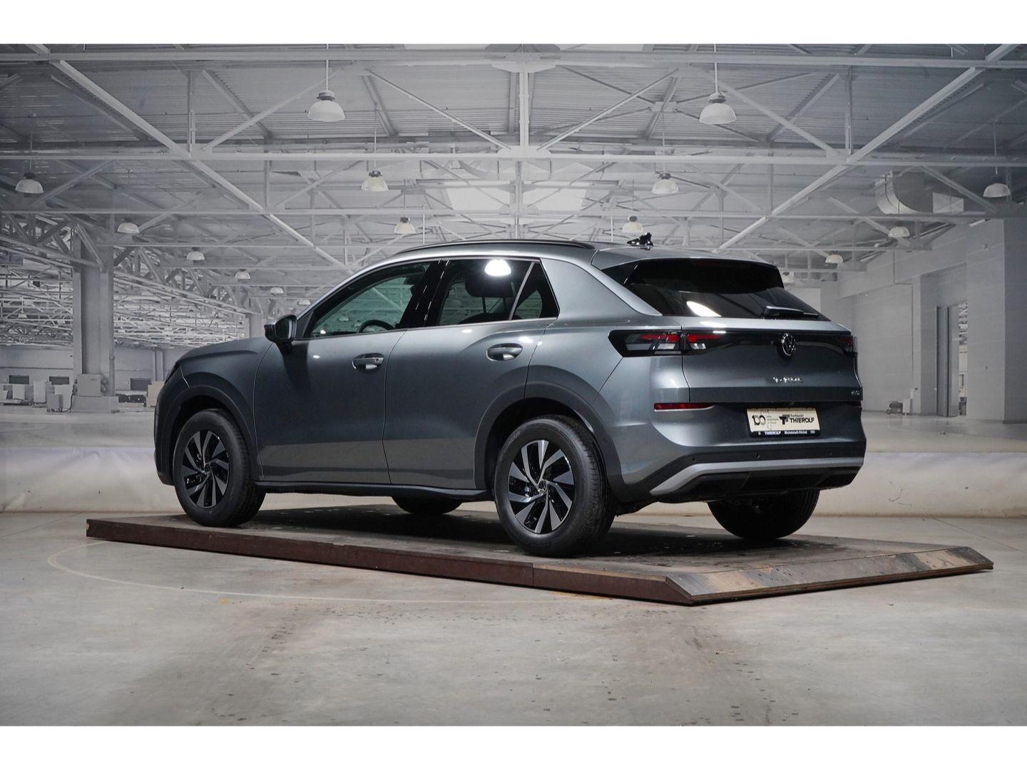 Volkswagen T-Roc - Bild 2