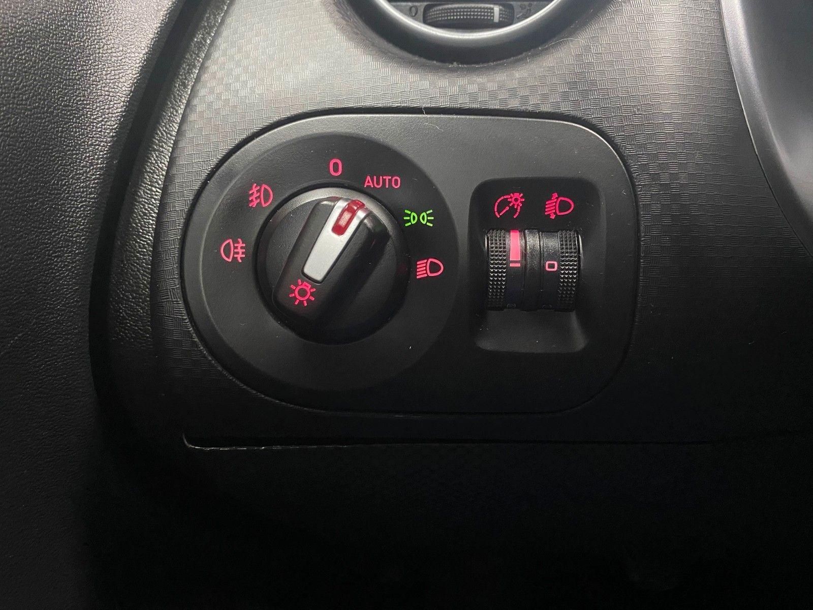 Fahrzeugabbildung SEAT Altea 1.2 TSI Style+SITZHEIZUNG+ALLWETTER+ALU+BC