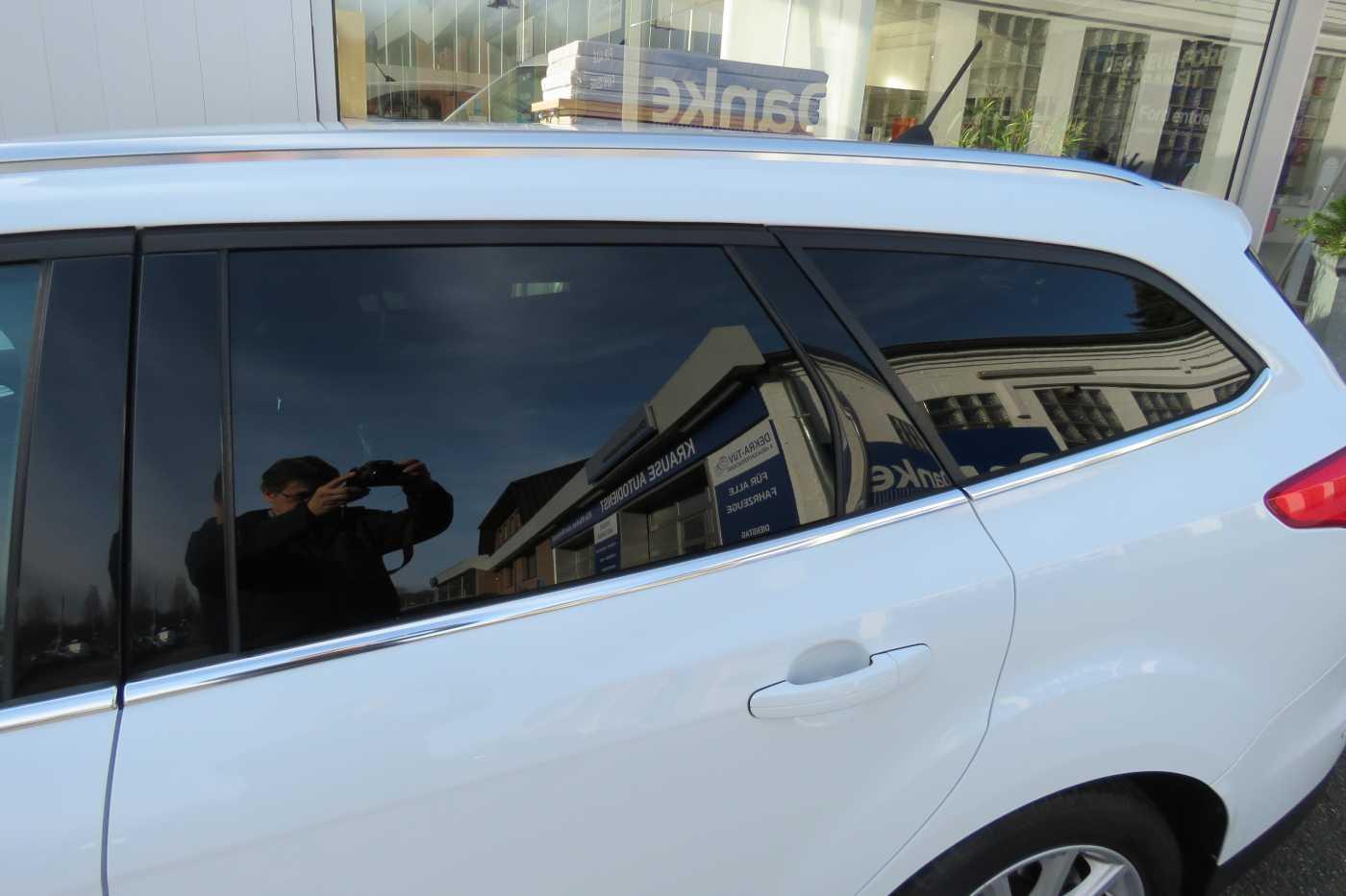 Ford Focus Turnier Titanium Navi AHK 81TKM