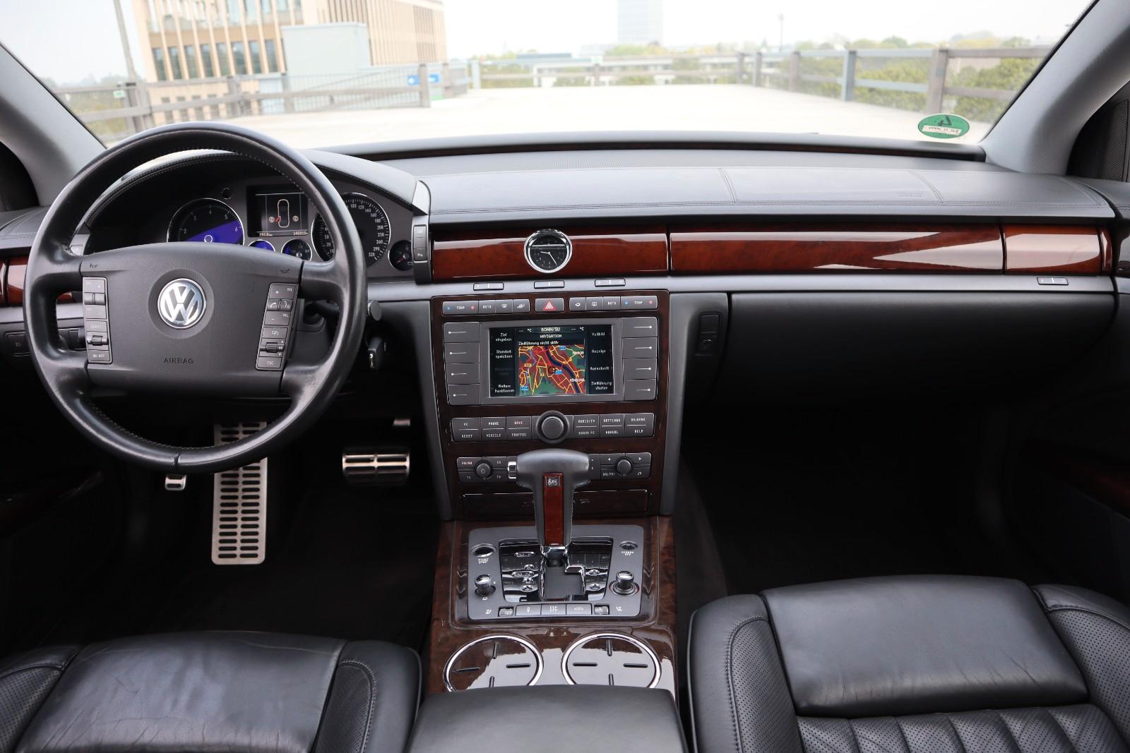Volkswagen Phaeton 4.2 V8 4MOTION Tiptronic 5-Sitzer
