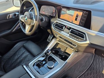 BMW X6 - 10
