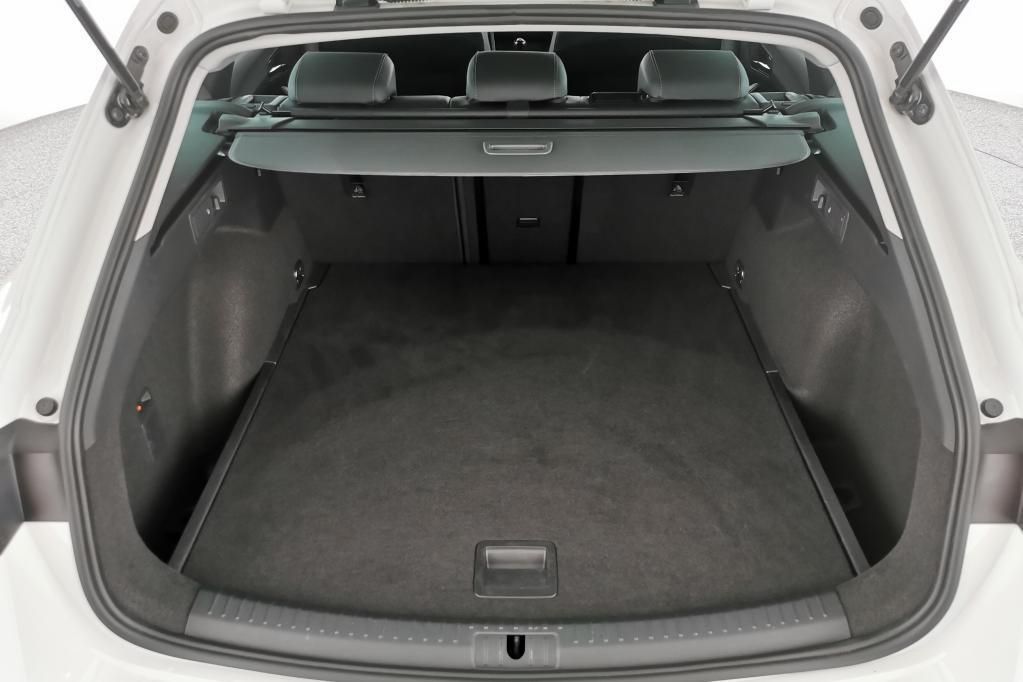 Cupra Leon SP 1.5 TSI 110kW 6-Gang 4 Türen
