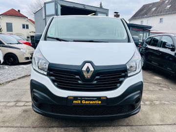 Renault Trafic - 2