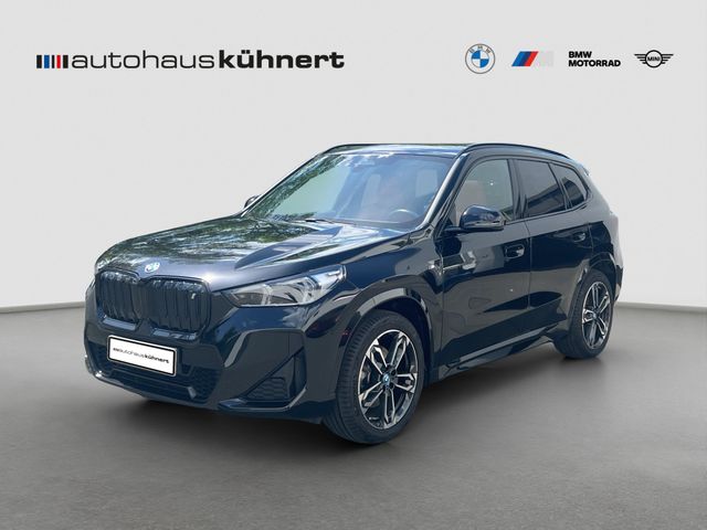 BMW iX1 xDrive30 ///M-Sport PanoSD SpurAss AHK