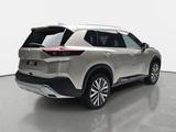Nissan X-TRAIL 1.5 VC-T E-POWER AUTO. TEKNA LM20 - : Silber, Geländewagen