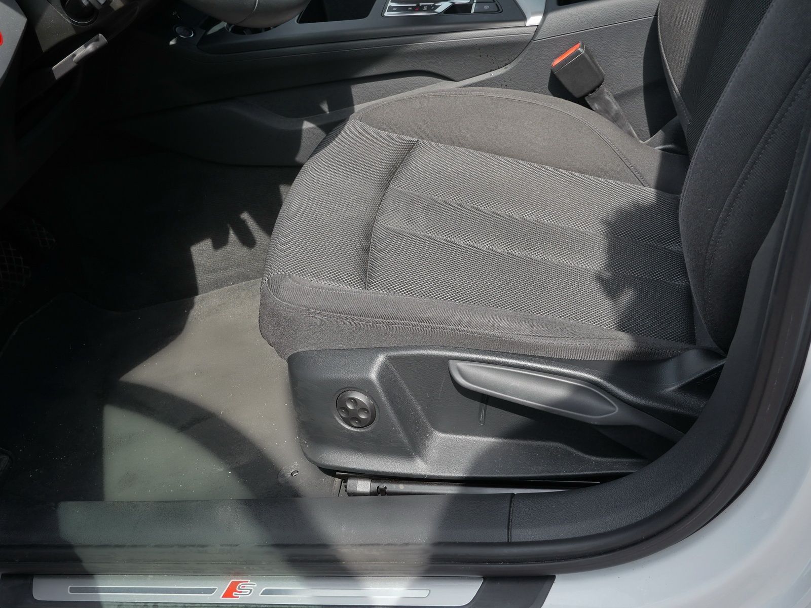 Audi A4 - Bild 22