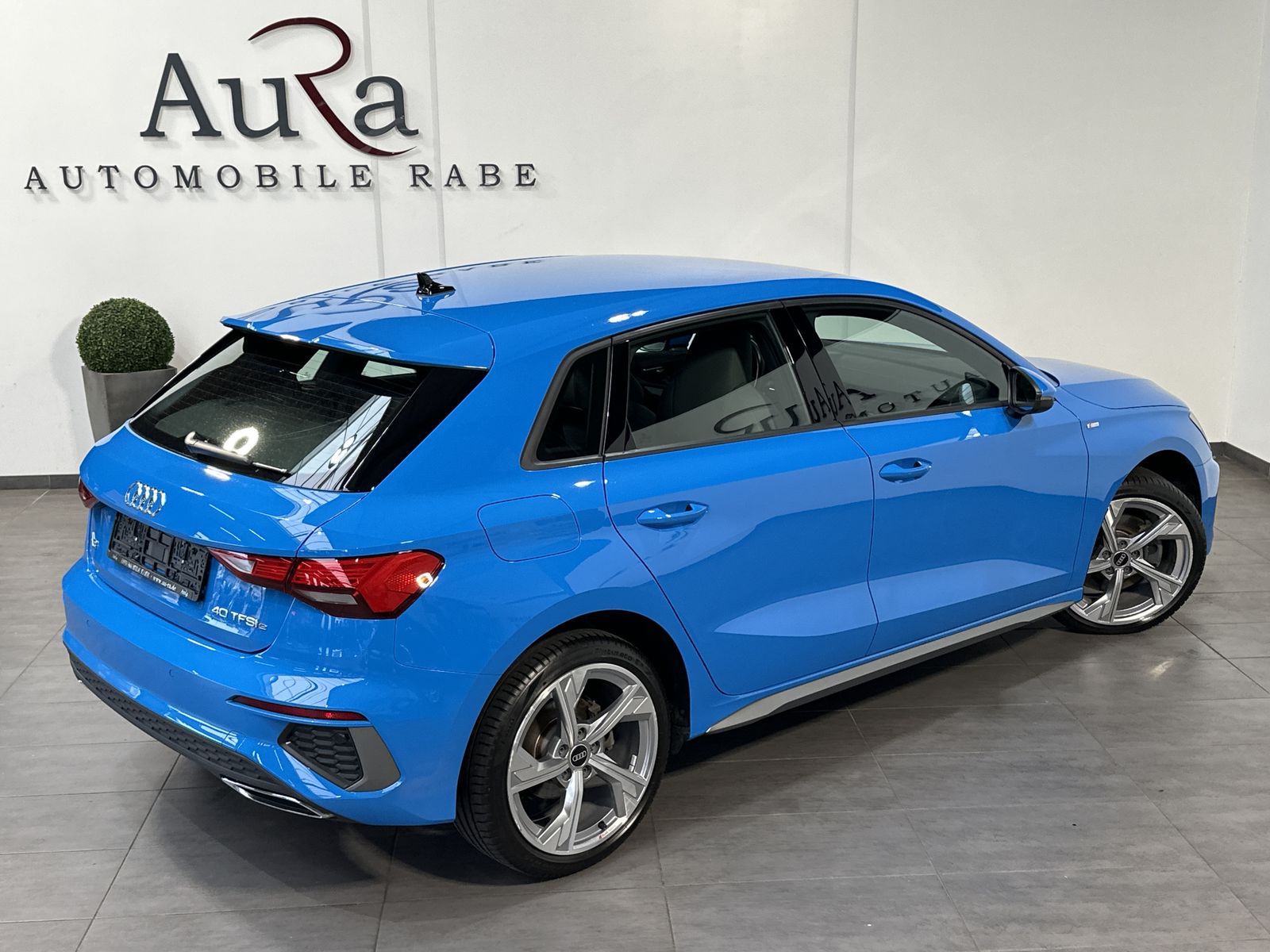 Fahrzeugabbildung Audi A3 40 TFSI e SpB S-Line NAV+LED+ACC+VCOCKPIT+1HD
