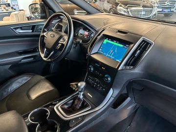 MYAUTOCENTER – Gebraucht- und Jahreswagen mit Werkstattservice in Pfaffenhofen Ford S-Max ST-Line *2. Hand*AHK*Klima*Navi*7-Sitzer*