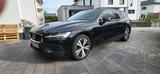Volvo V60 B4 D Geartronic  Pro Momentum/Volvo Garantie - Volvo V60 von privat