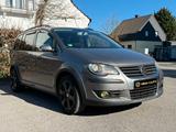 Volkswagen Touran Cross 1.4 TSI*Automatik*LEDER*SHZ*PDC* - gebrauchte VW Touran aus dem Jahr 2009