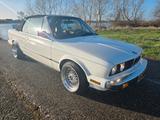 BMW 325i Cabrio - gebrauchte BMW 325 aus dem Jahr 1987
