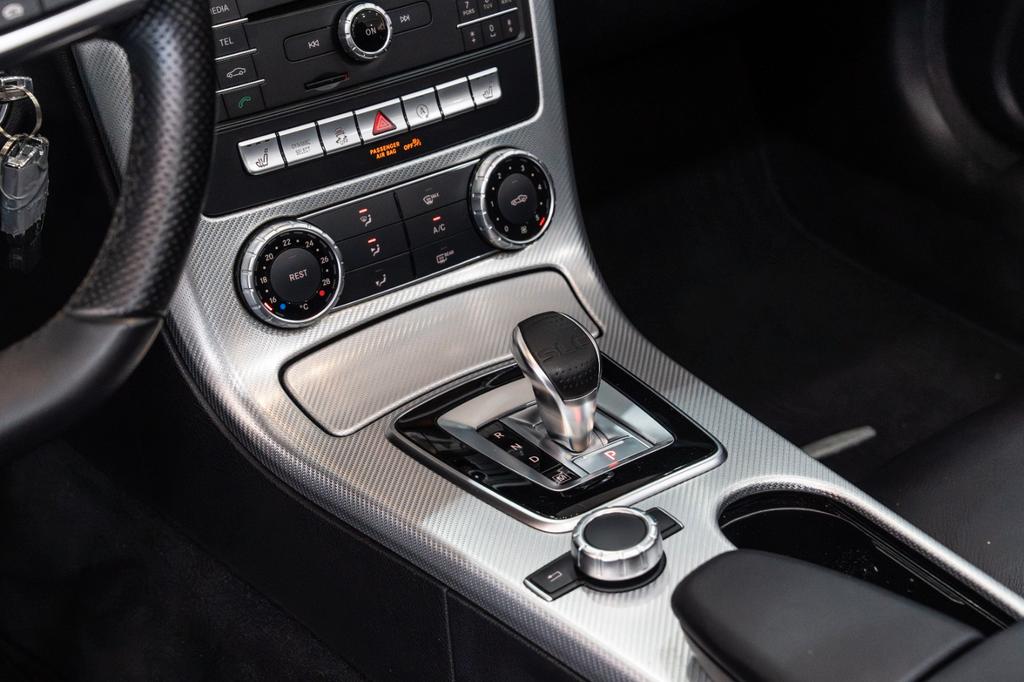 Mercedes-Benz SLC 300