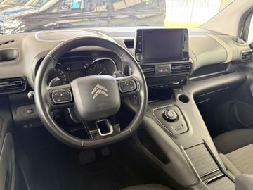 Citroën Berlingo 1.2 EAT8 KAMERA NAVI PANO SITZHZ HEADUP