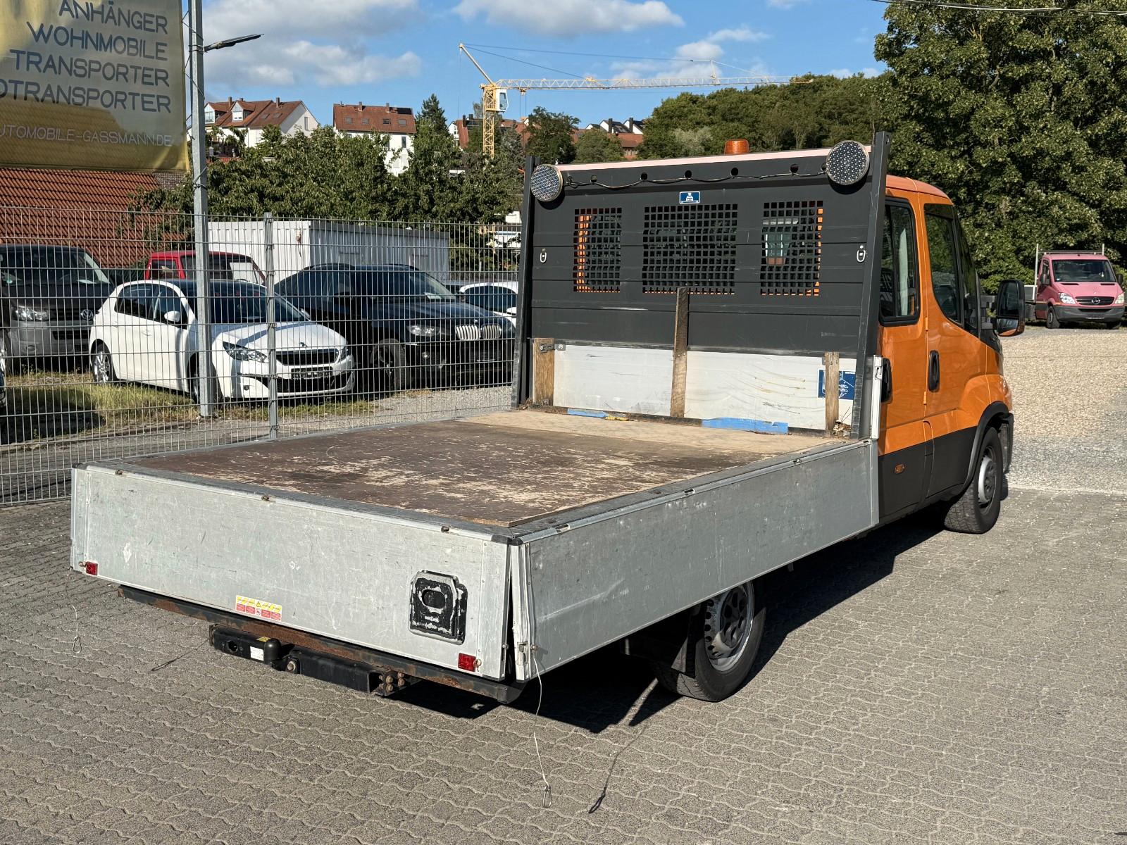Iveco Daily 2.3D Pritsche DoKa 35S16 7-SITZE Klimaaut.