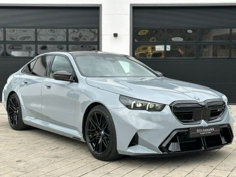 BMW M5 Facelift *NEW*READY*CARBON*COMFORT*NOW