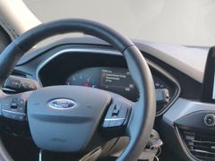 FORD Focus 1.0 Cool & Connect ~Winterpaket~Kam~LED