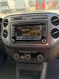 Volkswagen Tiguan - 4