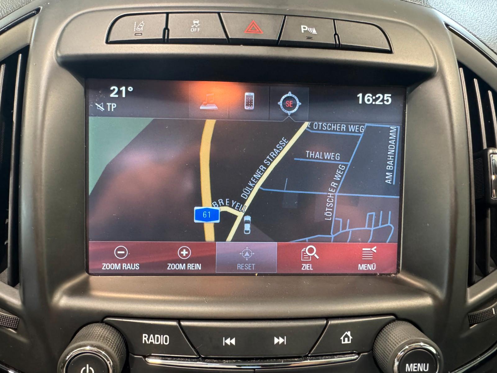 Opel Insignia A Sports Business KAMERA/Bose/Xeno/NAVI