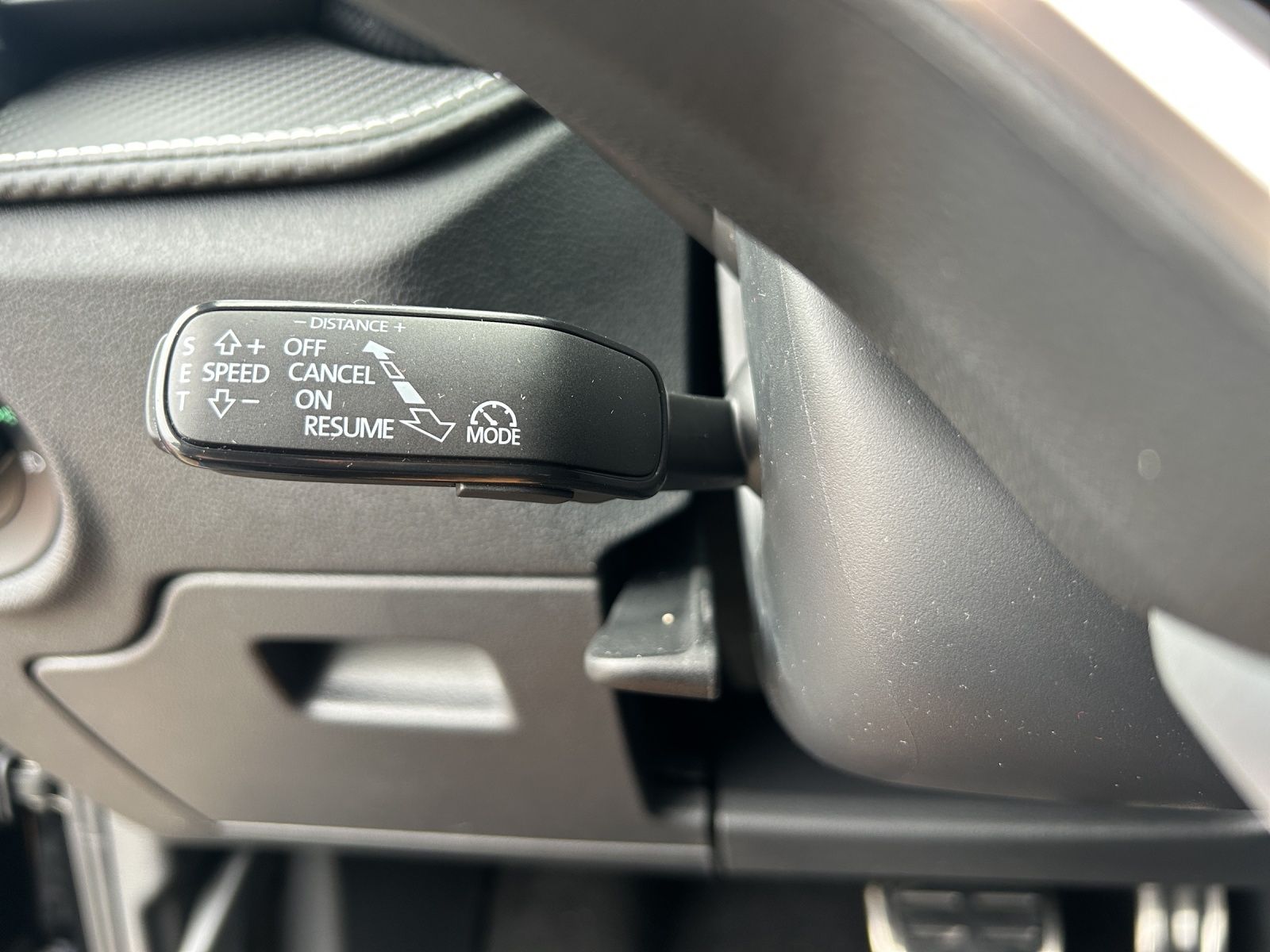 Fahrzeugabbildung SKODA Fabia 130 TSI DSG LED ACC RFK SPORTSITZE