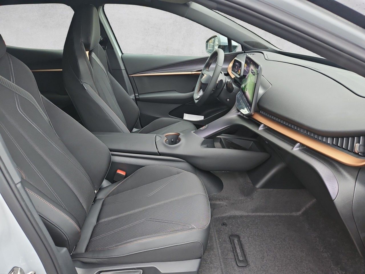 Fahrzeugabbildung CUPRA Tavascan 210 KW AHK/WÄRMEPUMPE/MATRIX/NAVI