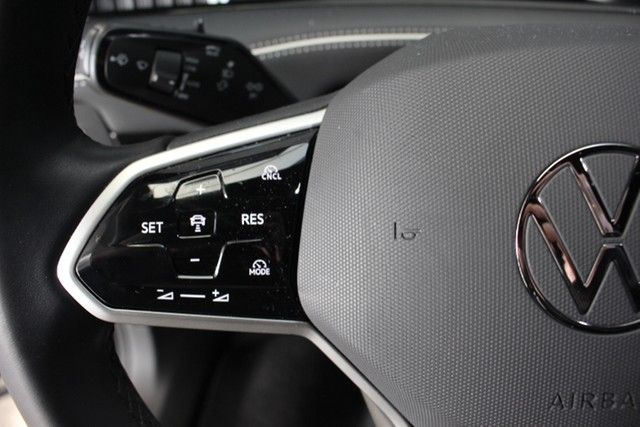 ID.7 Tourer Pro 77 kWh Wärmepumpe AHK AR-HUD