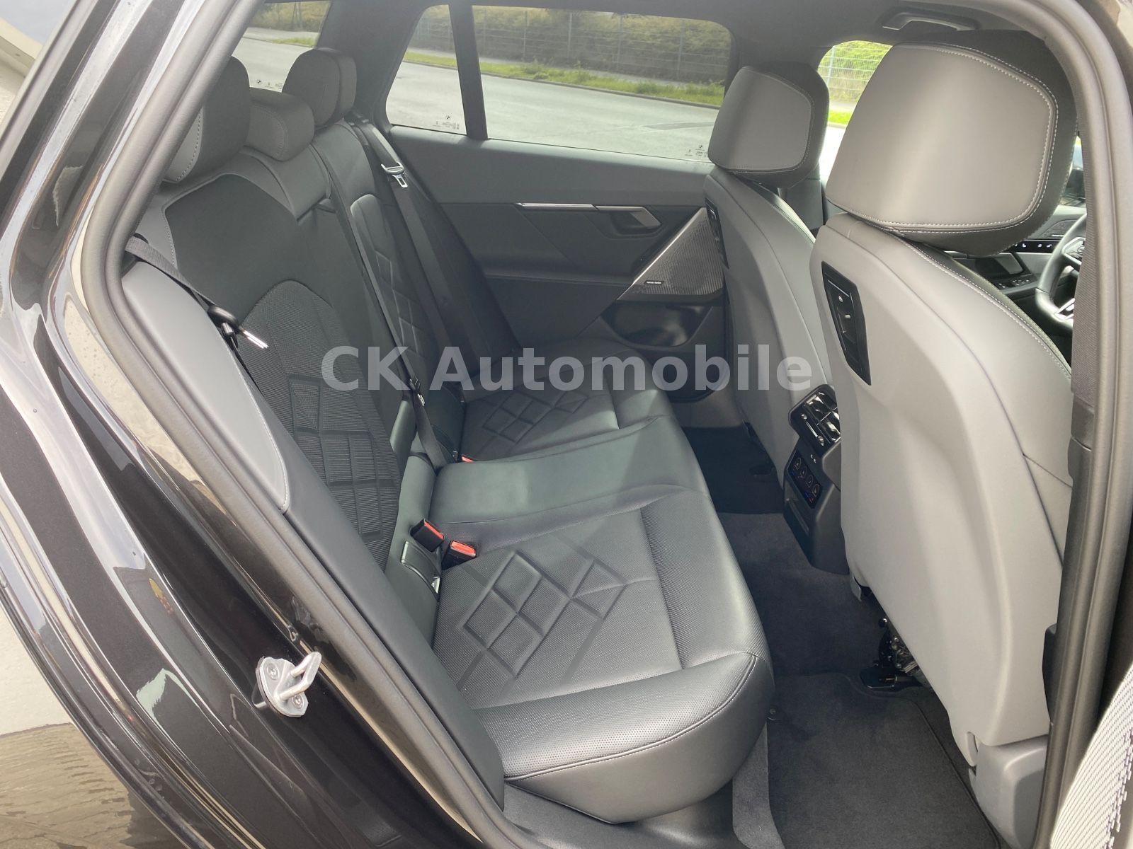 Fahrzeugabbildung BMW 540 d xDrive M Sport/Navi/Leder/LED/AHK/360°Kam.