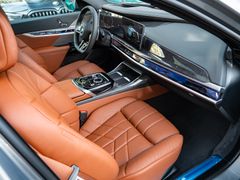 BMW 740 – 23 / 30