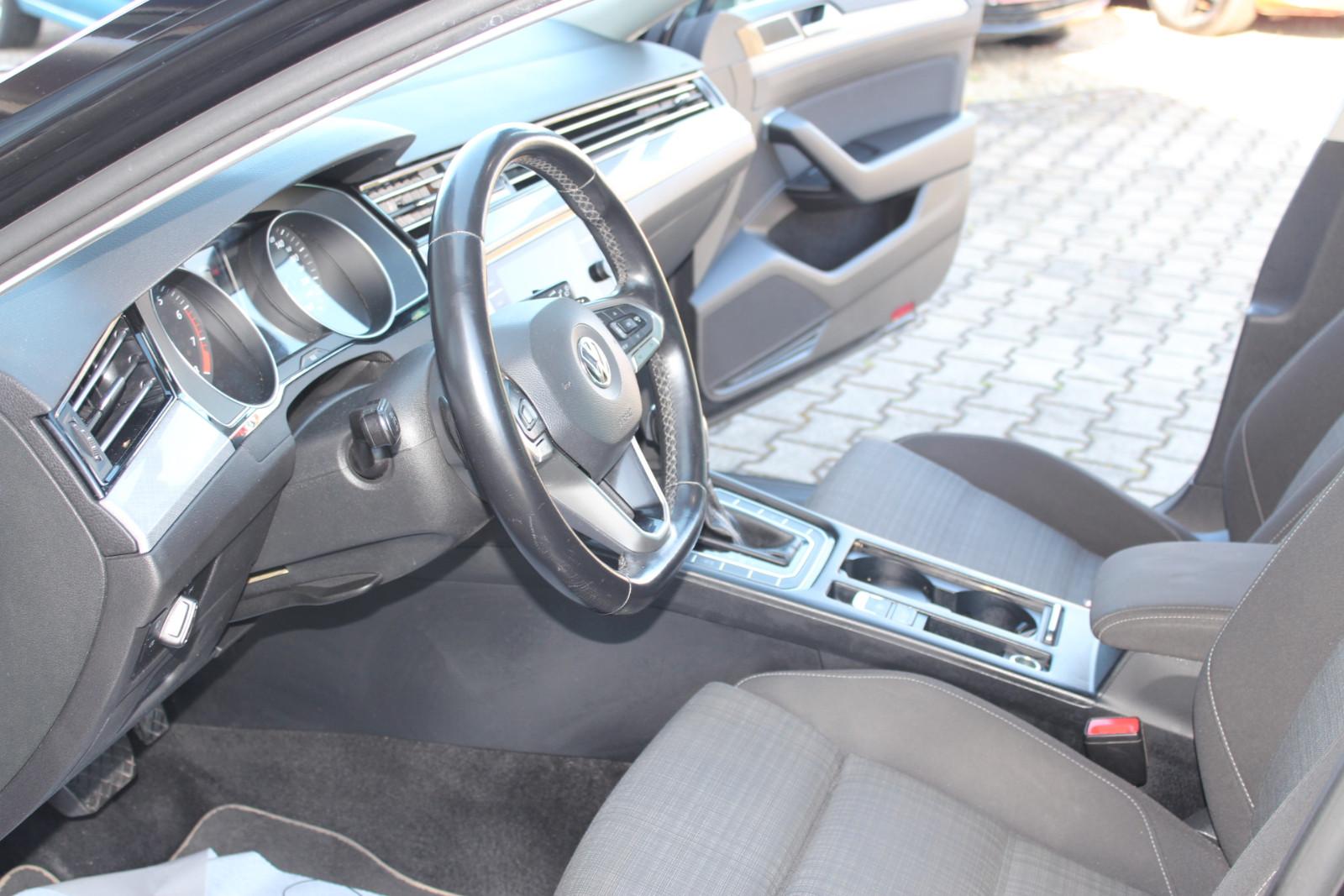 Volkswagen Passat 1.5l,Business ACC+LED+CARPLAY+AHK, миниатюра 14
