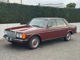 Mercedes-Benz W123 230E | Automatik | Fahr... - Mercedes-Benz 230: 230e W123