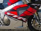 Honda VTR 1000 SP2 - HONDA 1000 SP2
