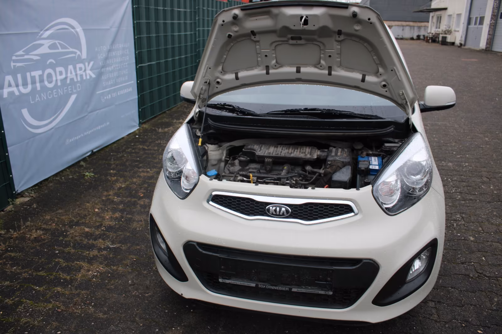 Kia Picanto FIFA World Cup Edition
