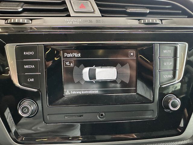 MYAUTOCENTER – Gebraucht- und Jahreswagen mit Werkstattservice in Pfaffenhofen Volkswagen Touran Comfortline BMTStart-Stopp *Pano*AHK*