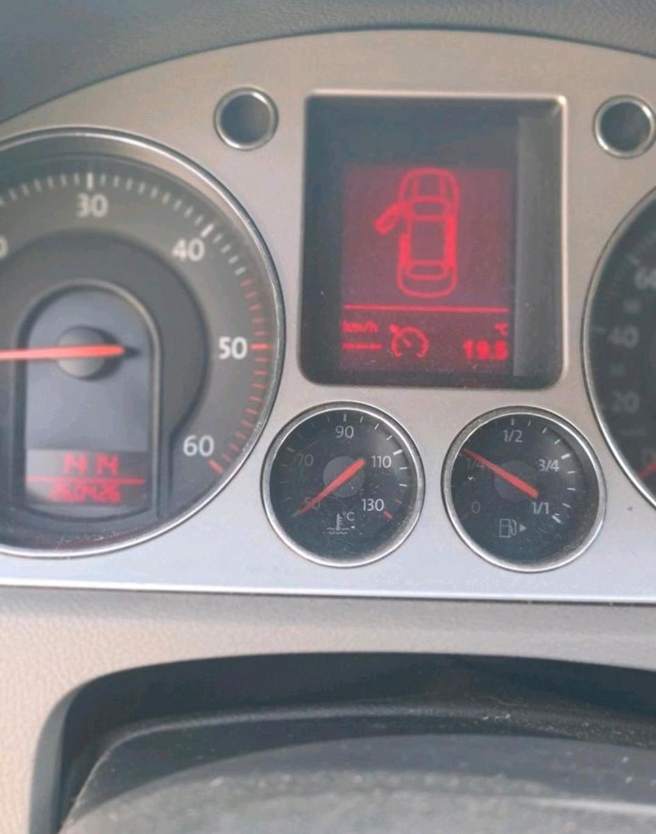 Volkswagen Passat 2005 — photo 7